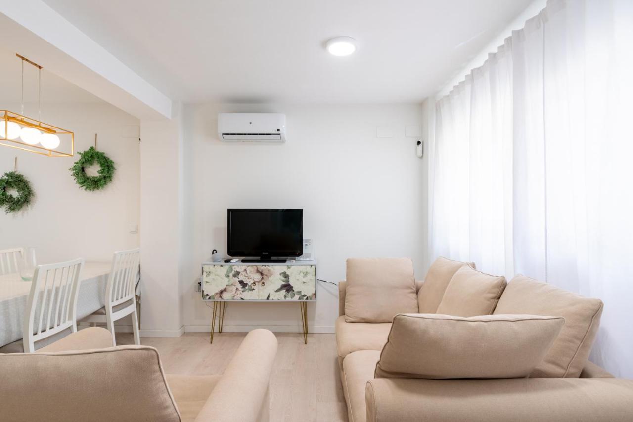 Whitey Aparment In Triana Apartment Seville Exterior photo